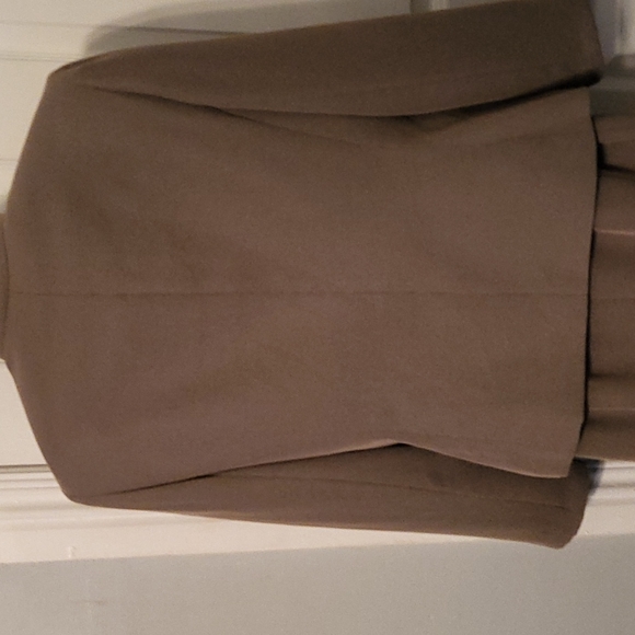 *Kasper 2 pc Petite Skirt Set - Picture 8 of 12